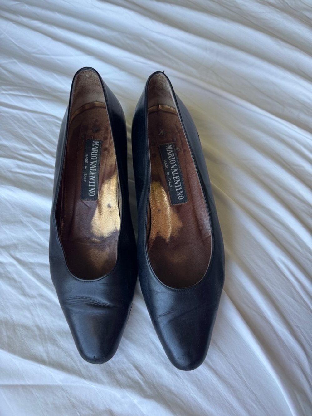 Mario Valentino Black Leather Mid-Heel Pumps True Vintage